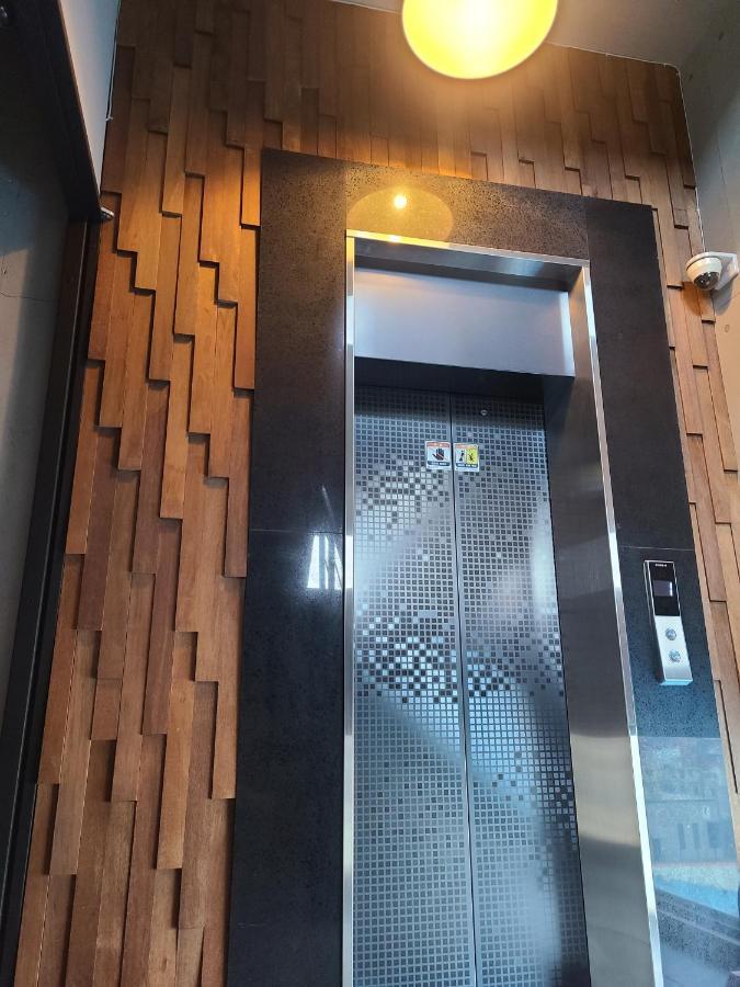 Jinwoo Prestige Hotel Geoje Exterior photo