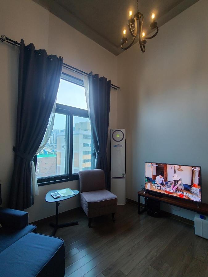 Jinwoo Prestige Hotel Geoje Exterior photo