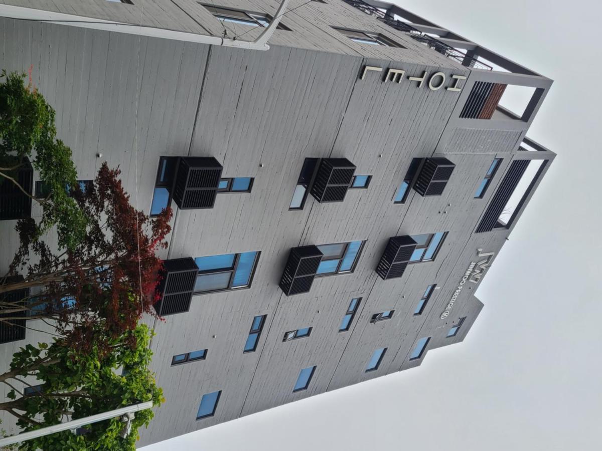 Jinwoo Prestige Hotel Geoje Exterior photo